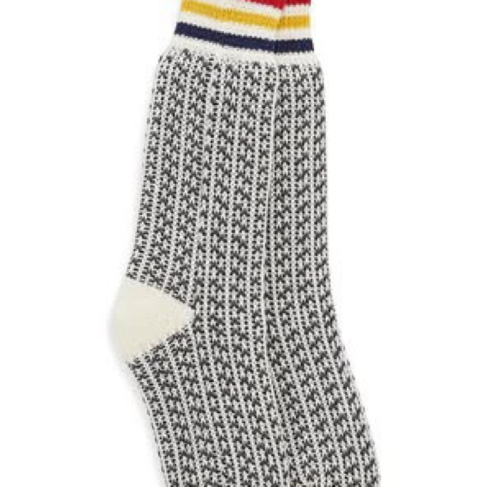Hudson’s bay Unisex Faux Shearling-Lined Cottage Socks